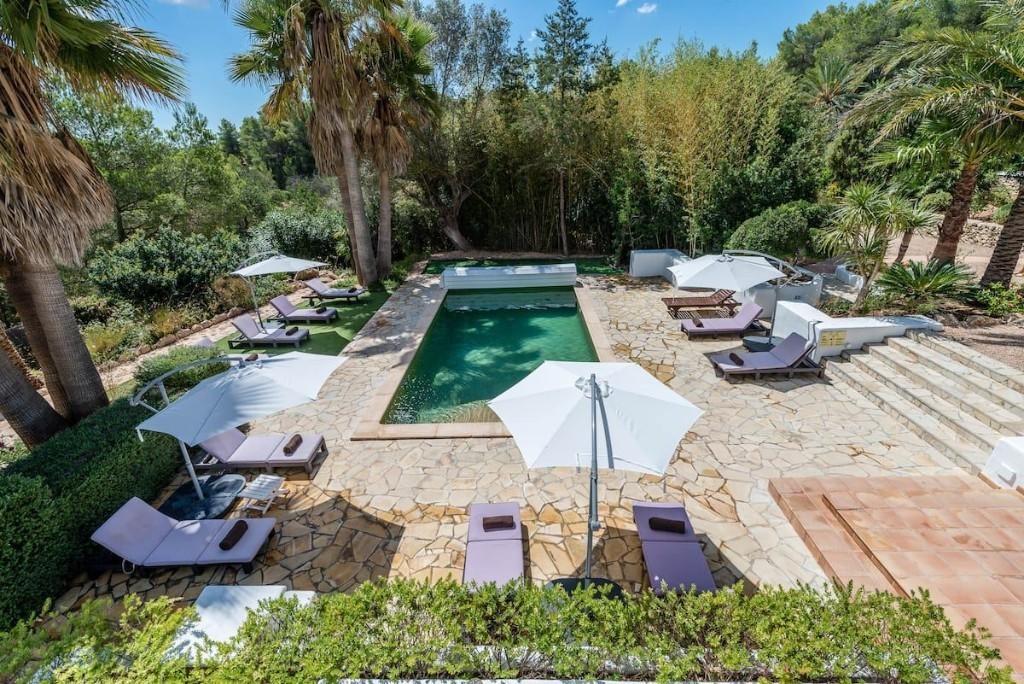 resa estates finca for sale santa gertrudis 2022 ibiza pool area .jpg